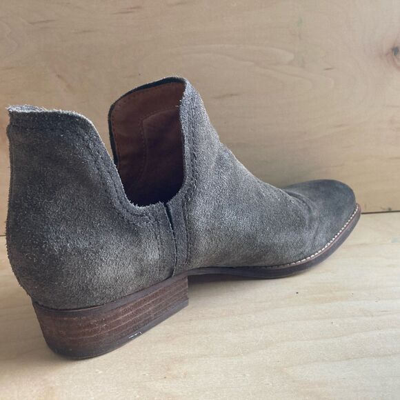 Zodiac Women's Boot Bootie Grey Suede Size  9.5  M  Western Toe - Picture 7 of 16